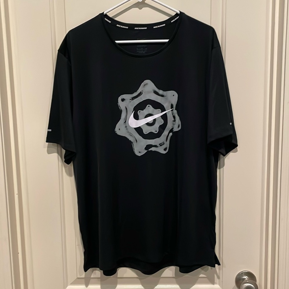 NWT Nike Running Dri Fit Performance T-Shirt, size XL, Black